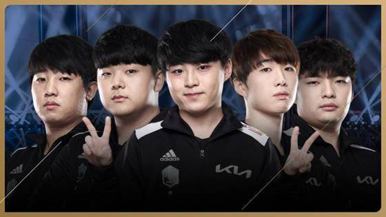 梅西的魅力，特朗普女儿伊万卡现场观战迈阿密国际比赛