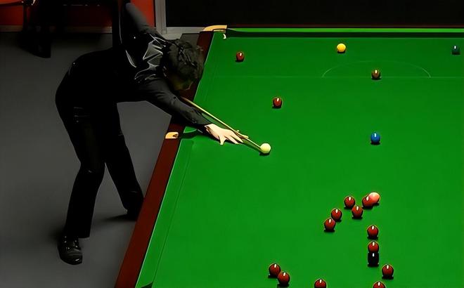 万-比萨卡8.7分羞辱老东家，曼联主场闷平保级队，阿莫林换人再遭质疑