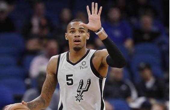 邮报：萨拉赫将与埃及主帅讨论行程，他倾向踢完布莱顿再报到