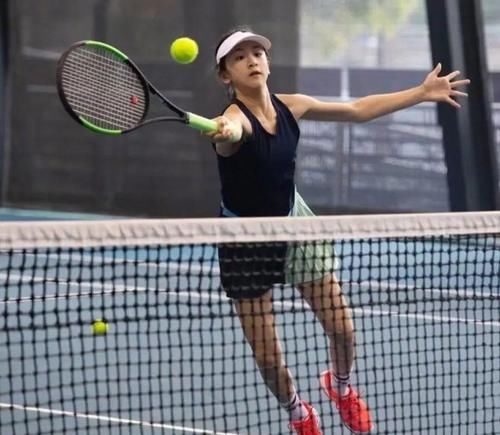 更是两国羽 更是两国羽