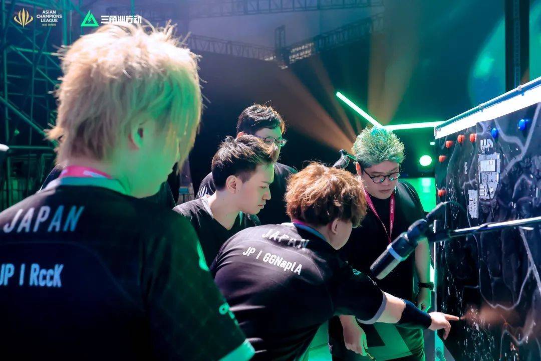 上海海港在 上海海港在